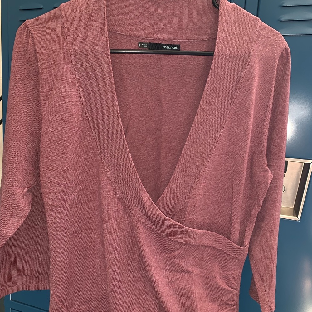 Maurice’s Lg ladies dress top.